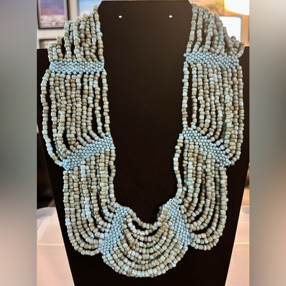 🌺 Turquoise Blue Multi-Strand Beaded Statement Necklace